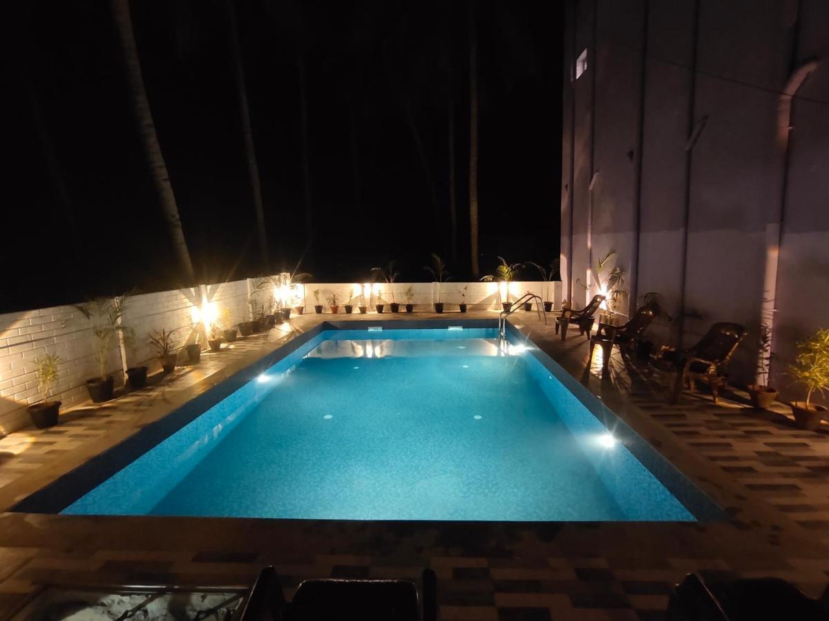 Pv Inn Pondichéry Extérieur photo