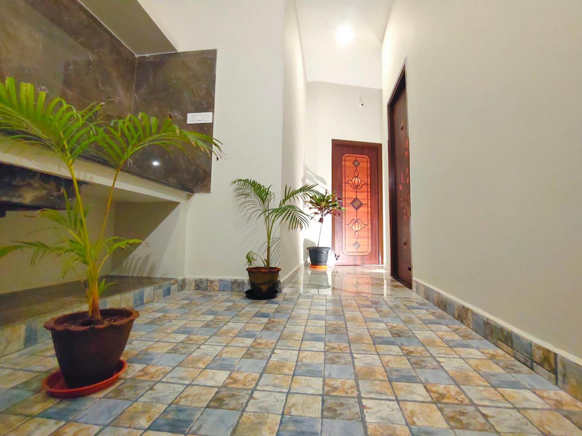 Pv Inn Pondichéry Extérieur photo